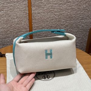 エルメス ブリッド ア ブラック 公式