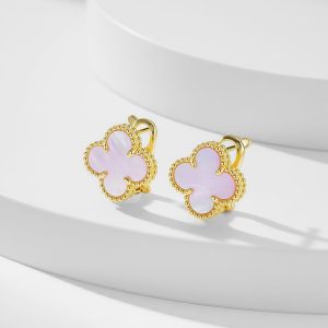 ヴァンクリーフ ピアス 安い