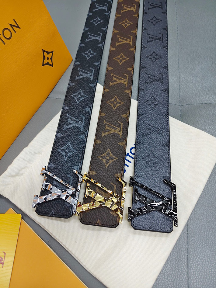 最高級ルイヴィトンスーパーコピー Louis Vuitton ベルト・LV イニシャル 40MM リバーシブル 2634819 ルイヴィトン ベルト アウトレット - 画像 (2)