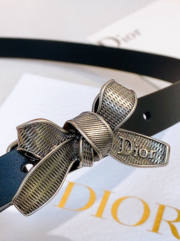 最高級ディオールスーパーコピー Dior Diorissimo Bow ベルト 15mm スムースカーフスキン 2634823 Dior ベルトバックル - 画像 (2)