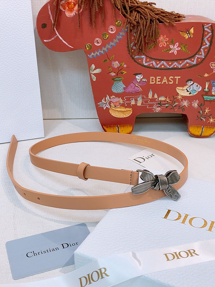 最高級ディオールスーパーコピー Dior Diorissimo Bow ベルト 15mm スムースカーフスキン 2634825 ディオール ベルト 値段 - 画像 (6)