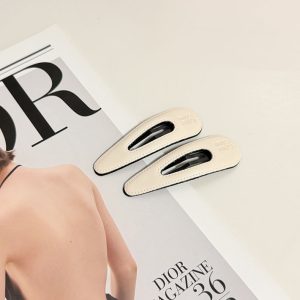 MIUMIU ヘアクリップ セット