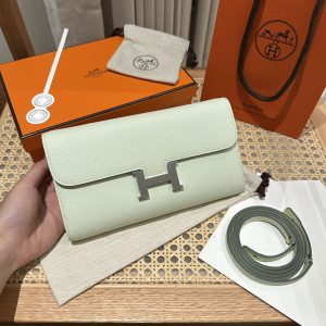 エルメス ウォレット バッグ 定価