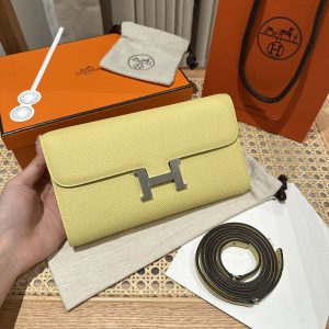 コンスタンス 財布 ショルダー