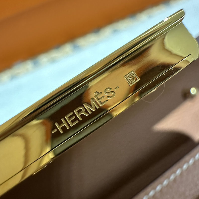 エルメス安い HERMES コンスタンスロング トゥーゴー ゴールド エバーカラー ゴールド金具 2635010 エルメス コンスタンス 財布 定価 - 画像 (2)