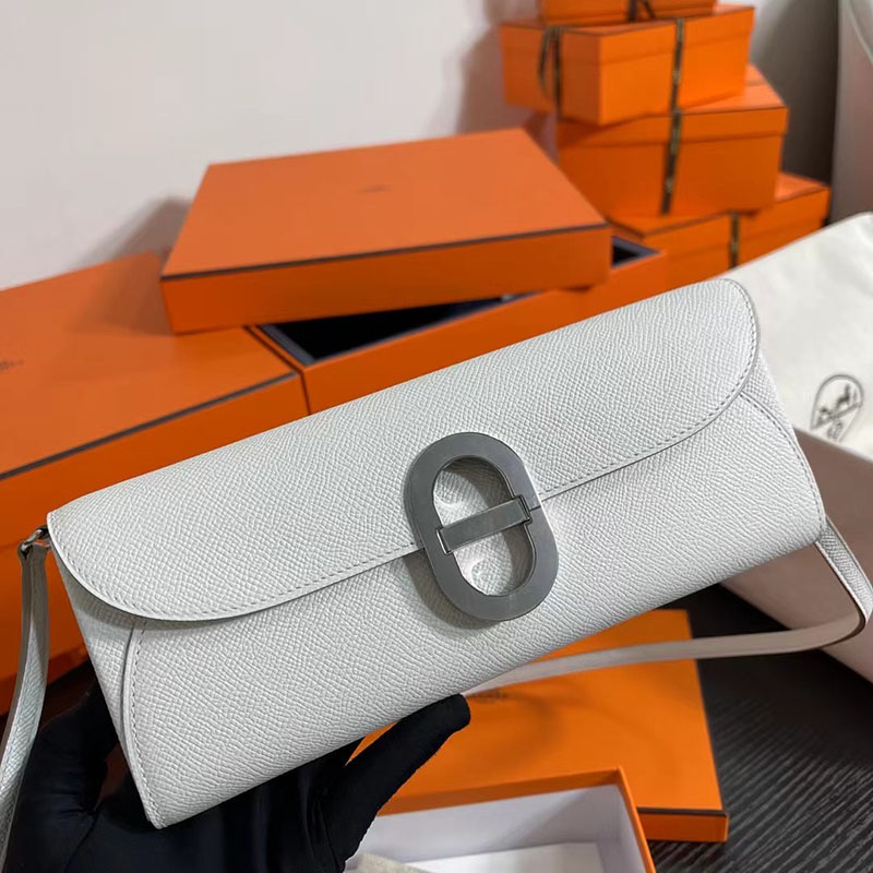 エルメス安い HERMES シェーヌダンクル トゥーゴー グリパール ヴォーエプソン シルバー金具 H083141CKM4 エルメス ウォレット ショルダー 定価 - 画像 (9)