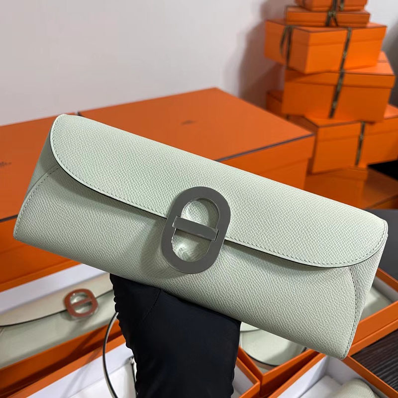 エルメス安い HERMES シェーヌダンクル トゥーゴー ヴェールフィズ ヴォーエプソン シルバー金具 H083141CK0S エルメス ウォレットバッグ 定価 - 画像 (2)