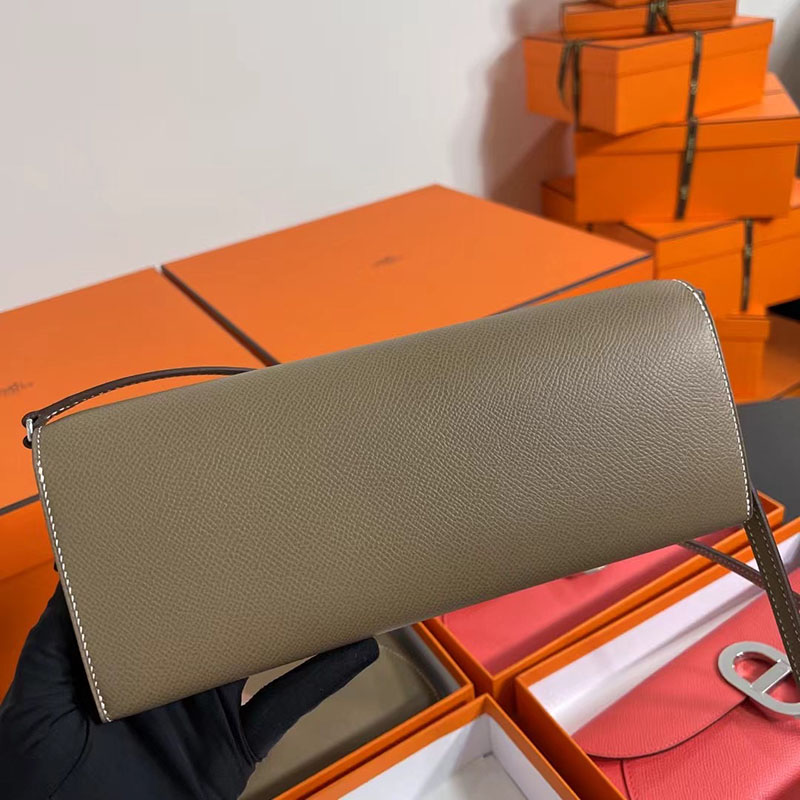 エルメス安い HERMES シェーヌダンクル トゥーゴー エトゥープ ヴォーエプソン シルバー金具 H083141CK18 エルメス トゥーゴー 定価 - 画像 (6)