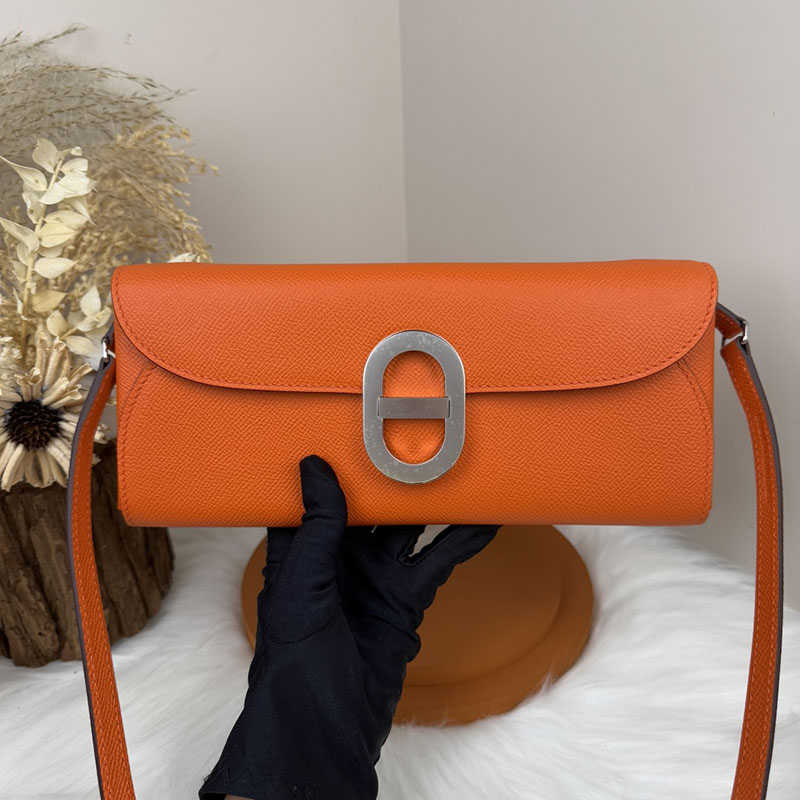 エルメス安い HERMES シェーヌダンクル トゥーゴー オレンジ ヴォーエプソン シルバー金具 H083141CK93 トゥー・ゴー シェーヌ・ダンクル - 画像 (3)