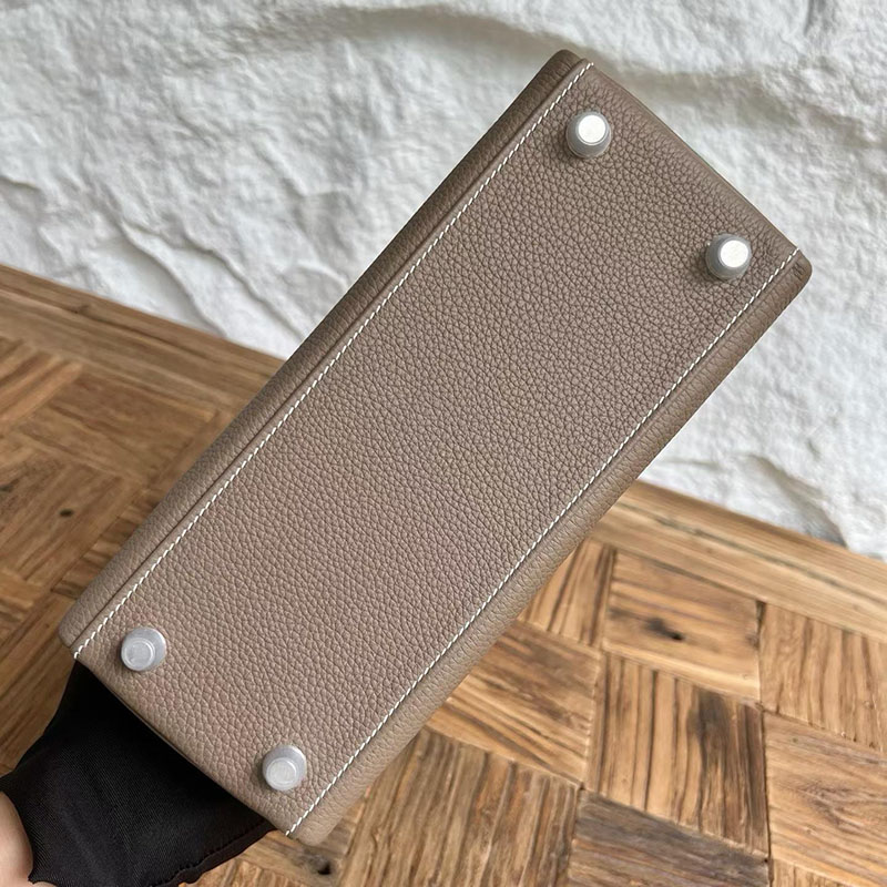 エルメスの人気バッグ HERMES kelly25 ケリー25 内縫い エトゥープ トゴ シルバー金具 H042316CK18 エルメス バッグ 安い順 - 画像 (2)