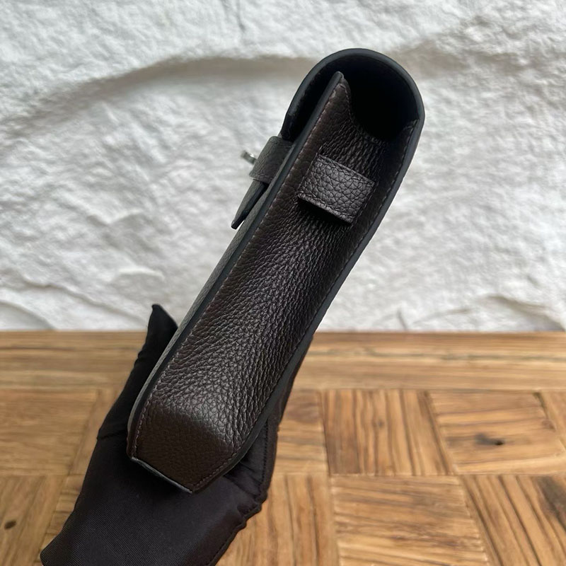 エルメスの人気バッグ HERMES ケリーデペッシュ25 エベンヌ トゴ シルバー金具 H082295CK46 ケリーデペッシュ 定価 - 画像 (6)