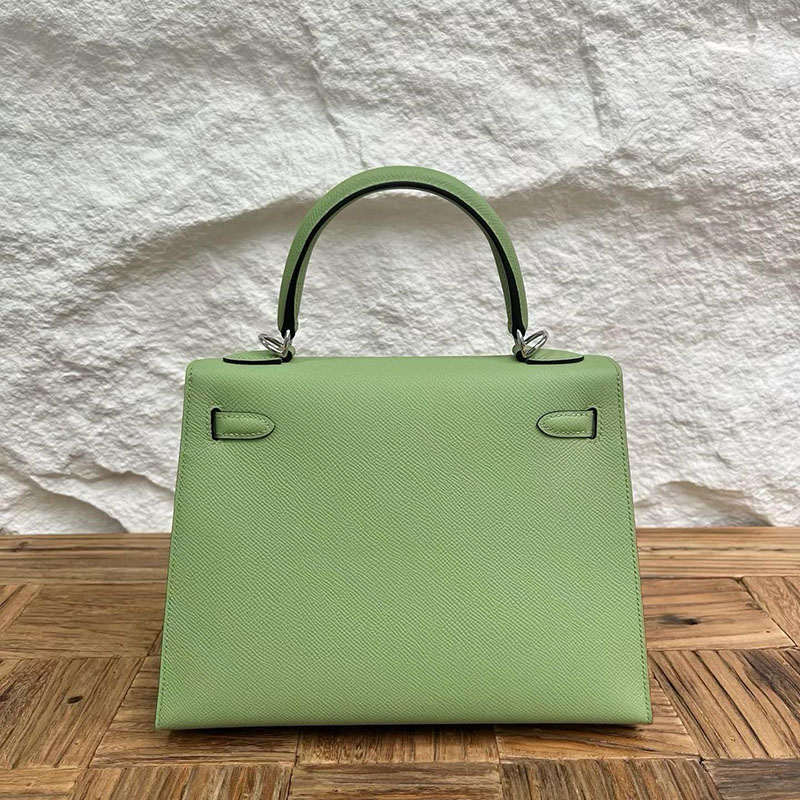エルメス ケリー 25の通販 HERMES ケリー25 外縫い ヴェールクリケット ヴォーエプソン シルバー金具 H041000CK3I ケリー25 人気色 - 画像 (8)