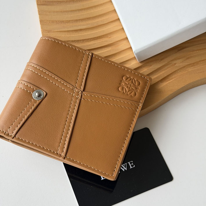 最高級ロエベスーパーコピー LOEWE パンタ バイフォールド ウォレット(シャイニーカーフ)ブラウン C643302X32-6518 ロエベ 二つ折り財布 レディース - 画像 (5)