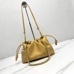 ロエベ バッグ アウトレット