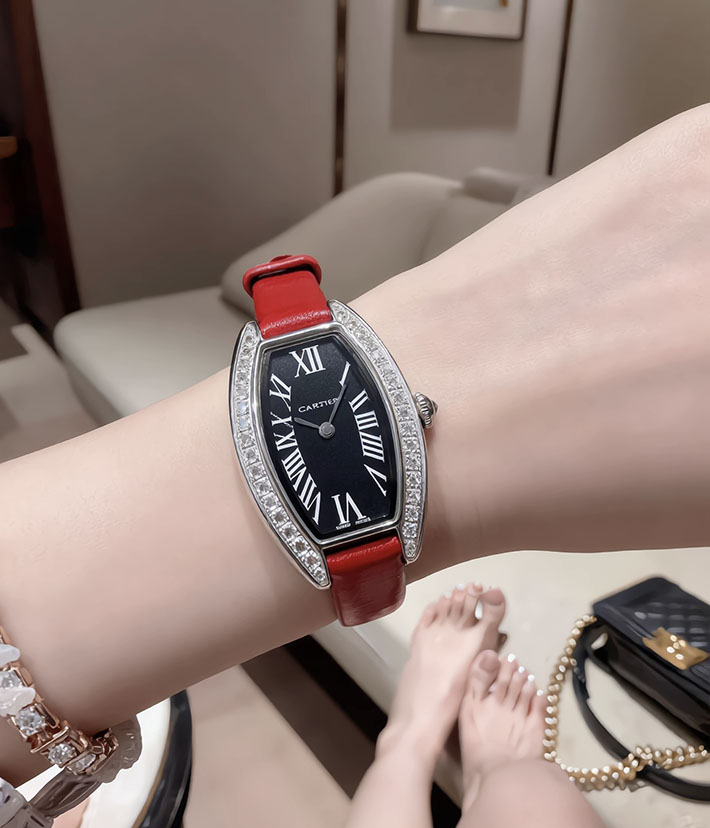 最高級カルティエ時計コピー Cartier エ・トノー ダイヤモンド レディース時計 クォーツ 2635171 カルティエ 時計 レディース 新作 - 画像 (5)