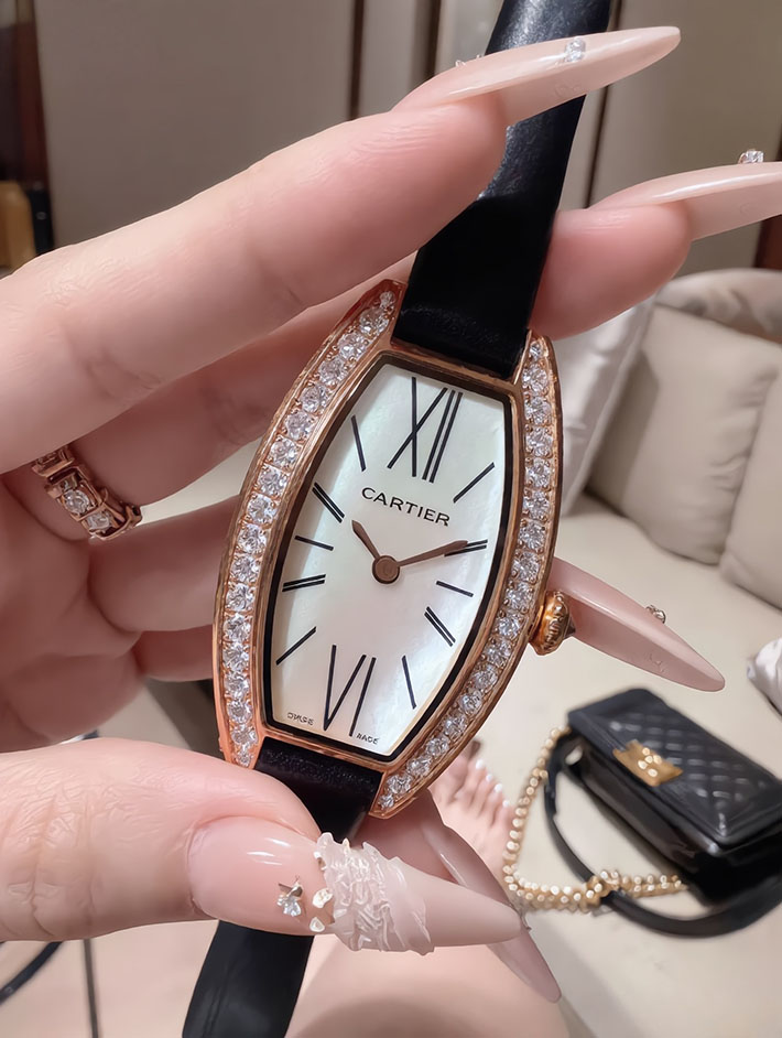 最高級カルティエ時計コピー Cartier エ・トノー ダイヤモンド レディース時計 クォーツ 2635171 カルティエ 時計 レディース 新作 - 画像 (2)