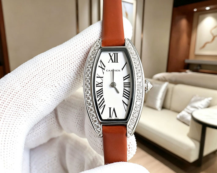 最高級カルティエ時計コピー Cartier エ・トノー ダイヤモンド レディース時計 クォーツ 2635172 カルティエ 時計 レディース 値段 - 画像 (6)