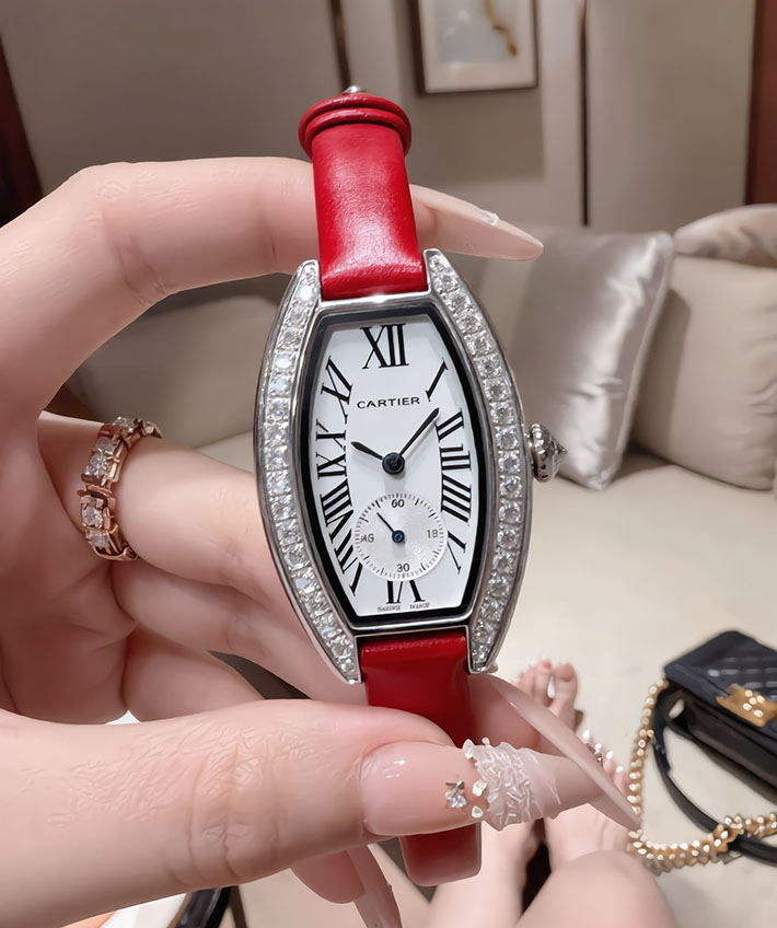 最高級カルティエ時計コピー Cartier エ・トノー ダイヤモンド レディース時計 クォーツ 2635173 カルティエ 時計 レディース 安い 順 - 画像 (3)