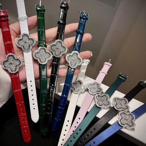 ヴァンクリーフ 時計 新作