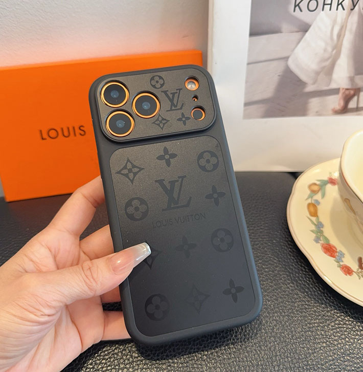 最高級ルイヴィトンスーパーコピー Louis Vuitton スマホケース iPhone17 ケース 新作 ブラック 2635264 ルイヴィトン iPhoneケース 16 - 画像 (6)
