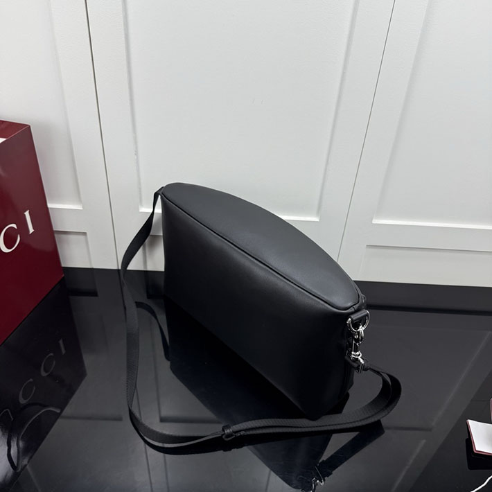 グッチ直営アウトレット店 GUCCI タグ ミディアム クロスボディバッグ ブラック 875377 AAGSW 1000 グッチ バッグ メンズ - 画像 (8)