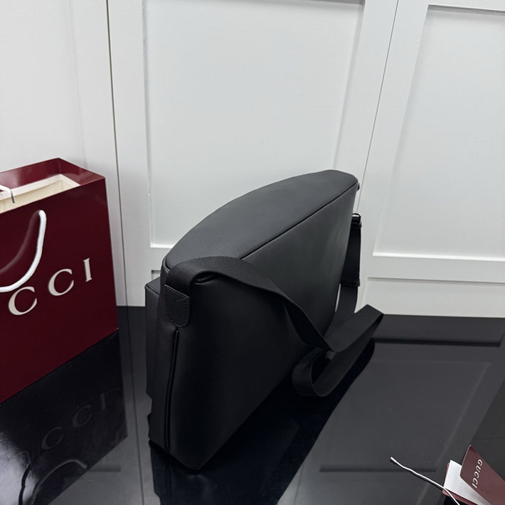 グッチ直営アウトレット店 GUCCI タグ ラージ クロスボディバッグ ブラック 875369 AAGSW 1000 GUCCI バッグ人気ランキング - 画像 (8)