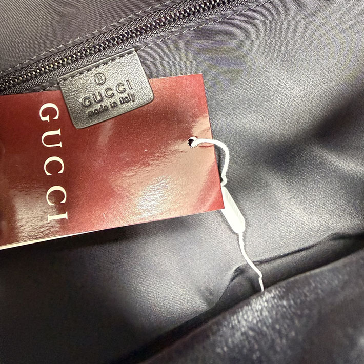 グッチ直営アウトレット店 GUCCI タグ ラージ クロスボディバッグ ブラック 875369 AAGSW 1000 GUCCI バッグ人気ランキング - 画像 (2)