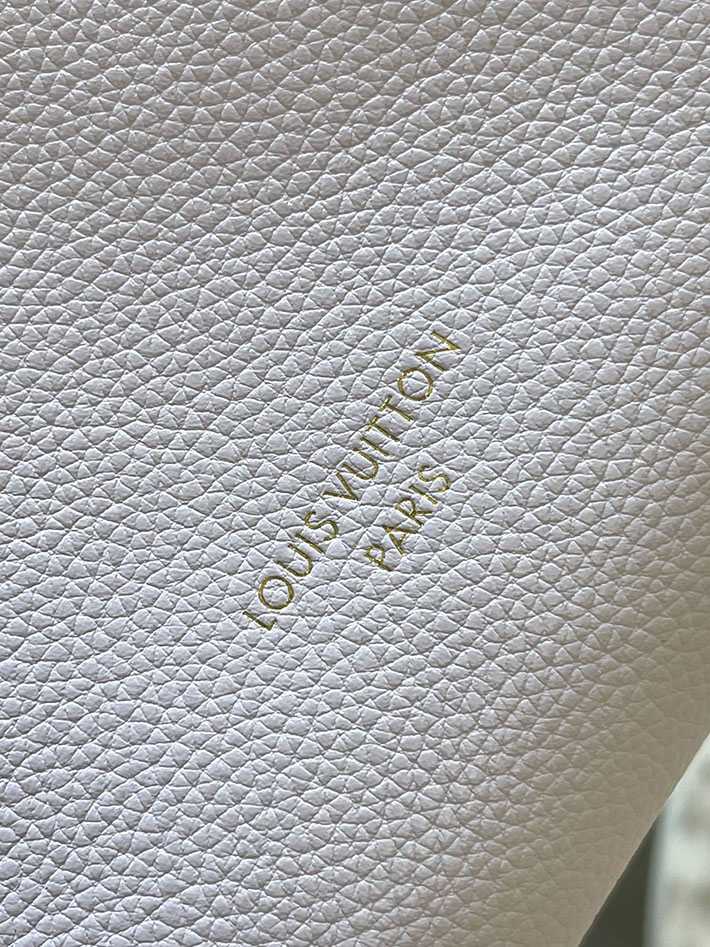 ルイヴィトン バッグ 新作 Louis Vuitton エクスプレス PM 2026新作 ライラック M27275 ルイヴィトン 斜 めがけ 人気 - 画像 (4)