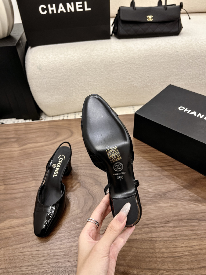 最高級シャネルスーパーコピー シャネル スリングバック ヒール ダブルC ブラック クロコ エナメル レディース 靴 シャネル バレリーナ 買取 - 画像 (9)