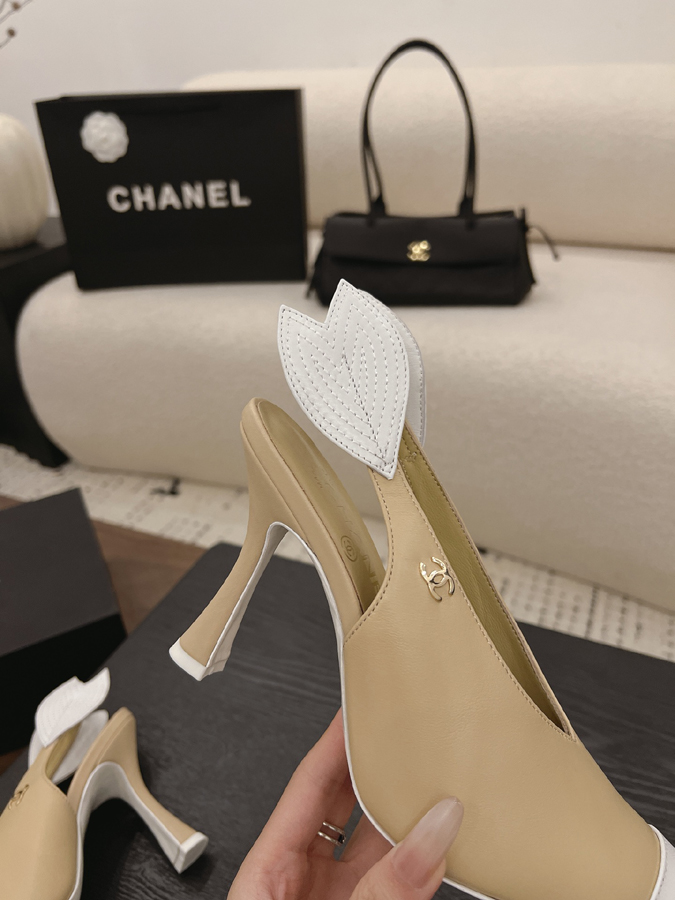 最高級シャネルスーパーコピー シャネル ベージュ ホワイト スリングバック リーフ ヒール スクエアトゥ パンプス シャネルバイカラーパンプス - 画像 (8)