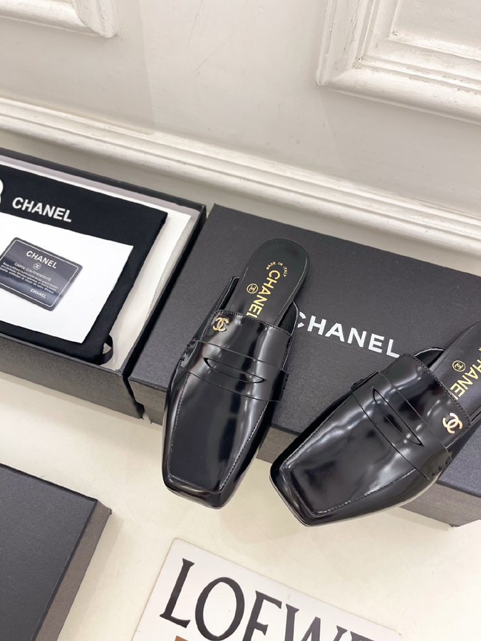 最高級シャネルスーパーコピー シャネル スリングバック ローファー レッド エナメル ダブルC ロゴ スクエア トゥ シャネル ミュール コピー - 画像 (8)