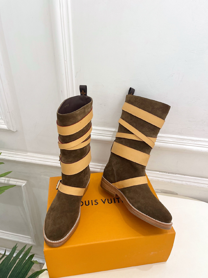 最高級ルイヴィトンスーパーコピー 【LOUIS VUITTON】ルイヴィトン ブーツ ヴィンテージ バイカー スエード & レザー クロスベルト ルイヴィトンアンクルブーツ レディース - 画像 (4)