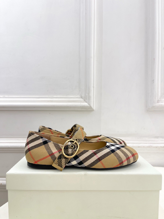 最高級バーバリースーパーコピー BURBERRY 2026新作 バーバリー メリージェーン シューズ ベージュ オールチェック レザー バックル バーバリースニーカー 定価 - 画像 (2)