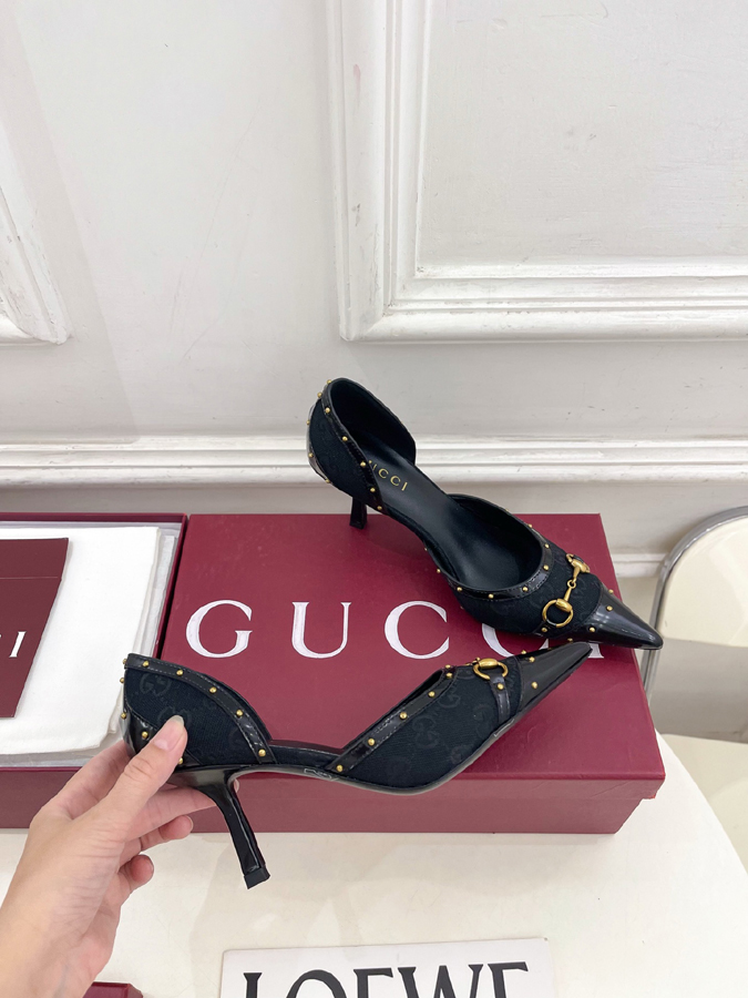 グッチ直営アウトレット店 靴 GUCCI グッチ スリングバック パンプス レディース ブラック ホースビット スタッズ ポインテッドトゥ ハイヒール グッチ GGキャンバス - 画像 (4)