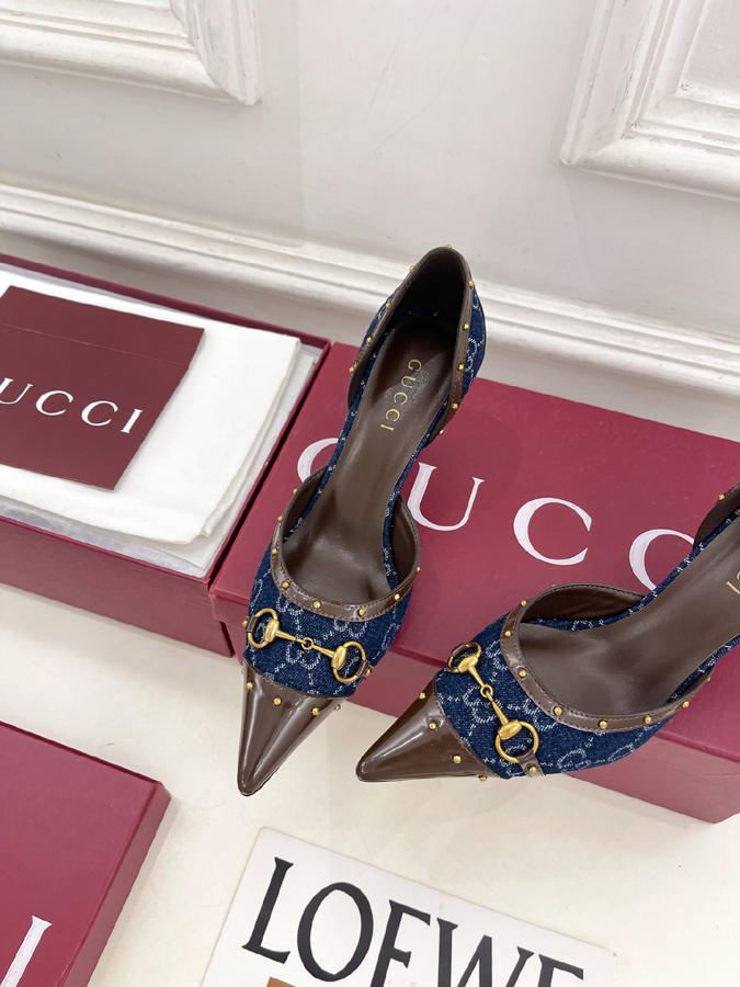グッチ直営アウトレット店 靴 GUCCI パンプス ネイビー GGデニム ホースビット スタッズ ポインテッドトゥ ハイヒール グッチ スリングバック - 画像 (6)