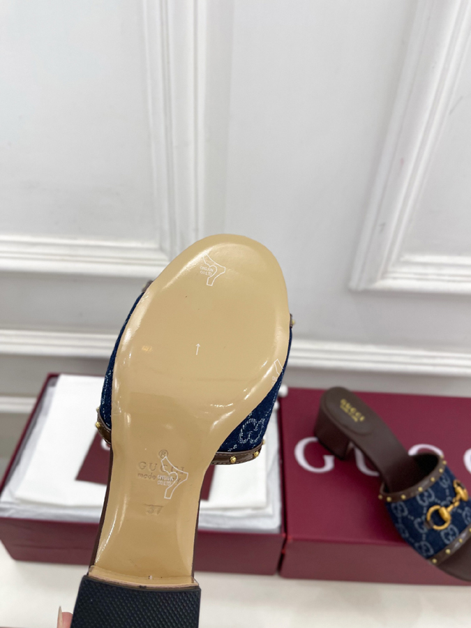グッチ直営アウトレット店 靴 GUCCI スライドサンダル ミュール レディース GGデニム ホースビット グッチ スタッズ ブロックヒール - 画像 (9)