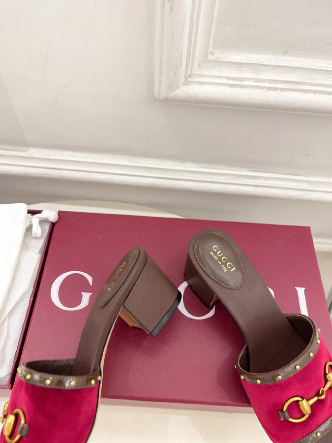 グッチ直営アウトレット店 靴 GUCCI グッチ Felice スライドサンダル ミュール スエード ホースビット スタッズ ブロックヒール グッチ ヒール - 画像 (7)
