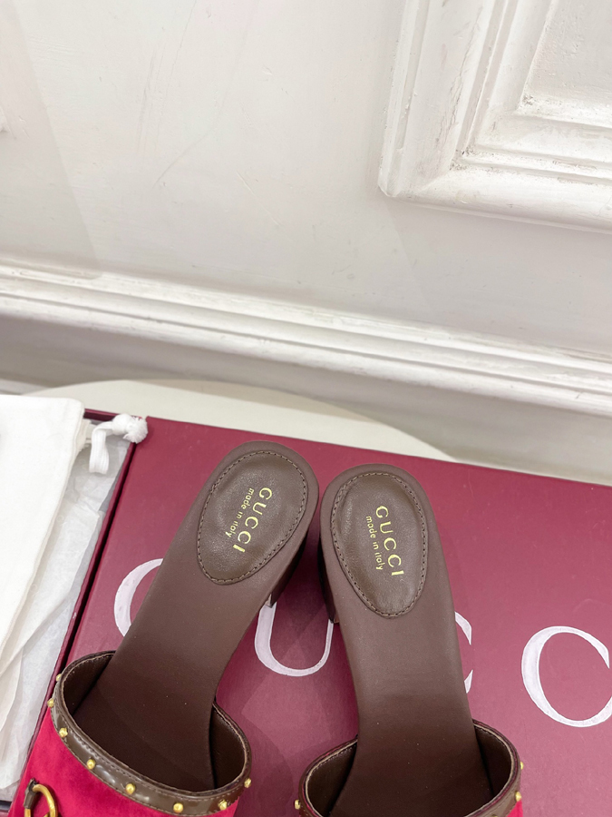 グッチ直営アウトレット店 靴 GUCCI グッチ Felice スライドサンダル ミュール スエード ホースビット スタッズ ブロックヒール グッチ ヒール - 画像 (8)