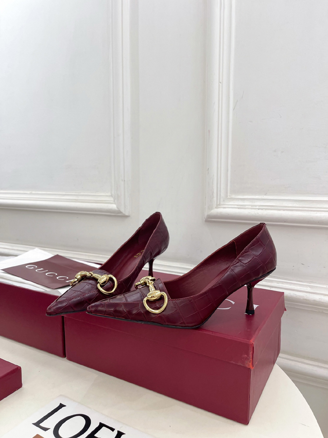 グッチ直営アウトレット店 靴 GUCCI グッチ パンプス ハイヒール クロコ型押しレザー ホースビット グッチ ポインテッドトゥ ヒール - 画像 (3)