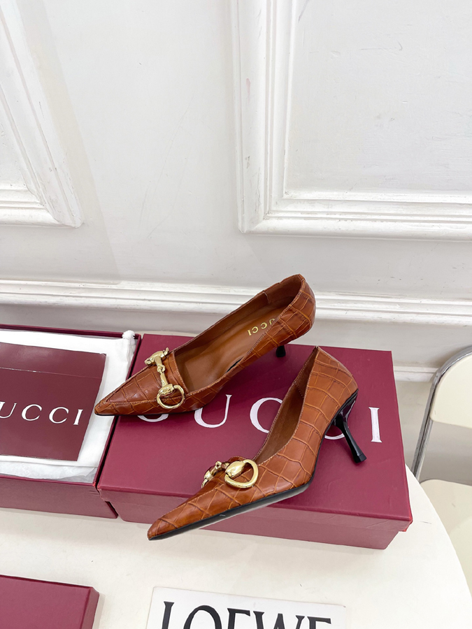 グッチ直営アウトレット店 靴 GUCCI グッチ パンプス ハイヒール クロコ型押しレザー ホースビット ポインテッドトゥ グッチ 靴 レディース - 画像 (5)