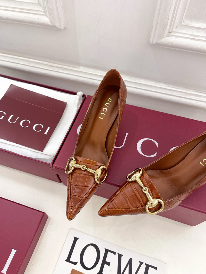 グッチ直営アウトレット店 靴 GUCCI グッチ パンプス ハイヒール クロコ型押しレザー ホースビット ポインテッドトゥ グッチ 靴 レディース - 画像 (6)