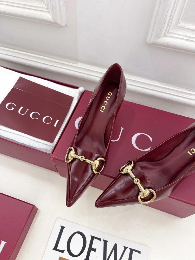 グッチ直営アウトレット店 靴 GUCCI グッチ Boulevard パンプス ハイヒール レディース バーガンディ 光沢レザー ホースビット ポインテッドトゥ グッチ 靴 レディース - 画像 (6)