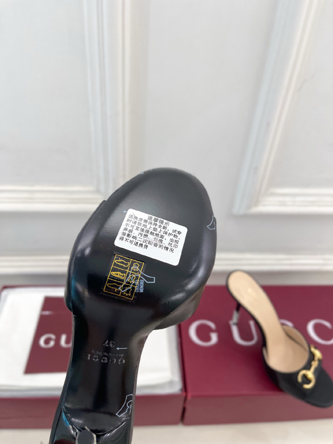 グッチ直営アウトレット店 靴 GUCCI グッチ サンダル ミュール ハイヒール レディース ブラック 光沢レザー ホースビット クリスタルヒール グッチ靴スーパーコピー - 画像 (9)