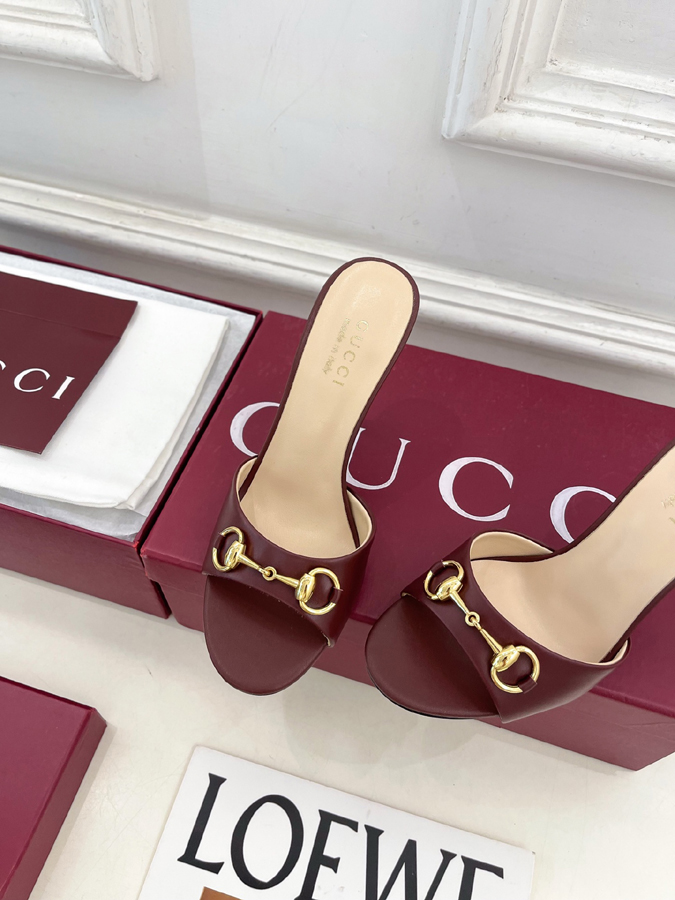グッチ直営アウトレット店 靴 GUCCI グッチ サンダル ミュール ハイヒール 光沢レザー ホースビット クリスタルヒール グッチ靴スーパーコピー - 画像 (6)