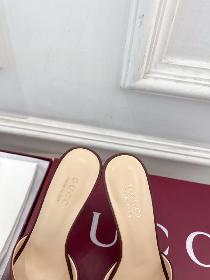 グッチ直営アウトレット店 靴 GUCCI グッチ サンダル ミュール ハイヒール 光沢レザー ホースビット クリスタルヒール グッチ靴スーパーコピー - 画像 (8)