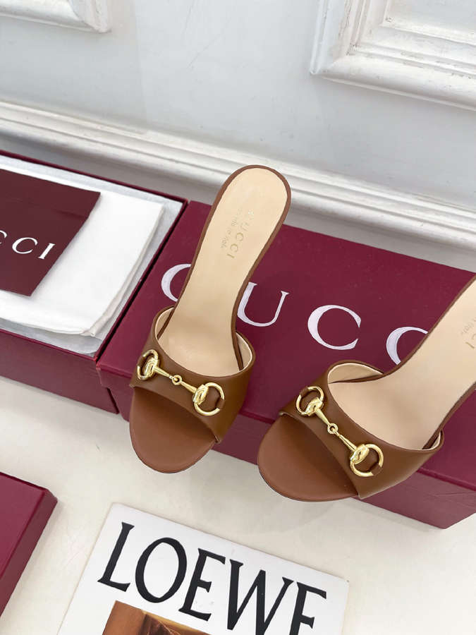 グッチ直営アウトレット店 靴 GUCCI グッチ ミュール サンダル ハイヒール 光沢レザー ホースビット クリスタルヒール グッチ 靴 サイズ - 画像 (6)