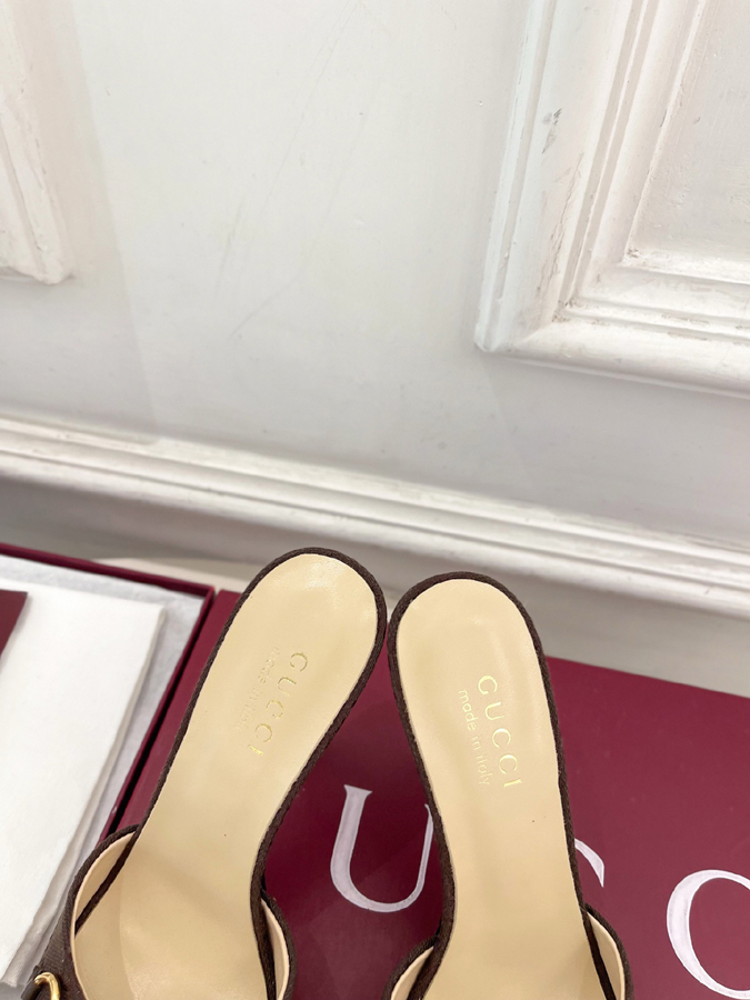 グッチ直営アウトレット店 靴 GUCCI グッチ ミュール サンダル ハイヒール GGキャンバス ホースビット クリスタルヒール グッチ 靴 レディース - 画像 (8)