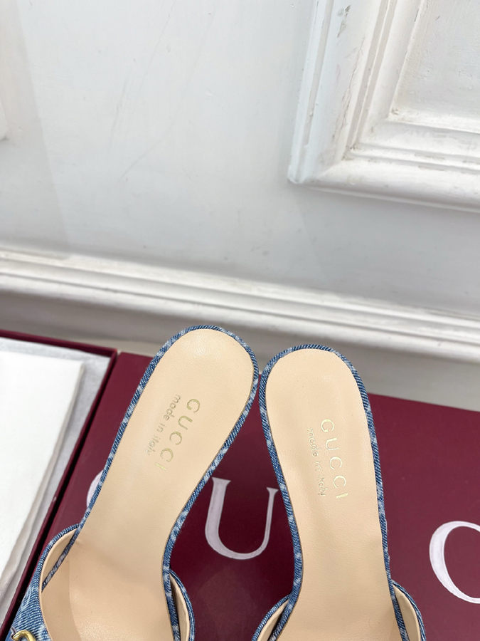 グッチ直営アウトレット店 靴 GUCCI グッチ サンダル ミュール ハイヒール デニムブルー GGデニム ホースビット クリスタルヒール グッチ 靴 買取 - 画像 (7)