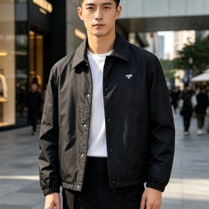 PRADA ナイロン ジャケット メンズ