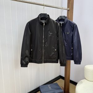 プラダ ジャケット 新作